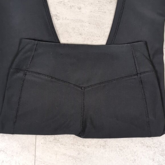 Nike Cropped Leggings Womens Small Black Athletic DriFit Performance Sustainable - Picture 8 of 12